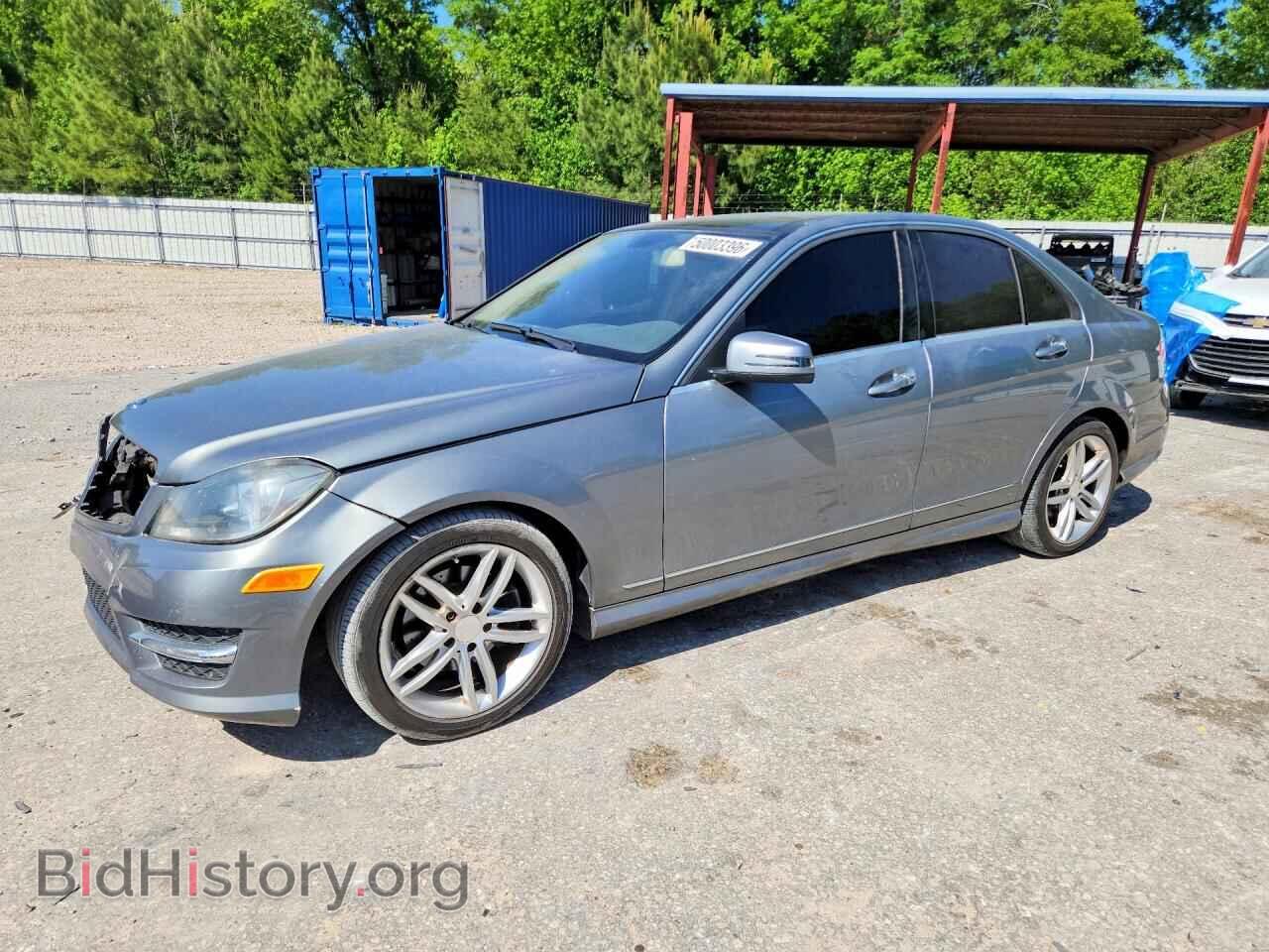 Photo WDDGF4HB2ER308631 - MERCEDES-BENZ C-CLASS 2014