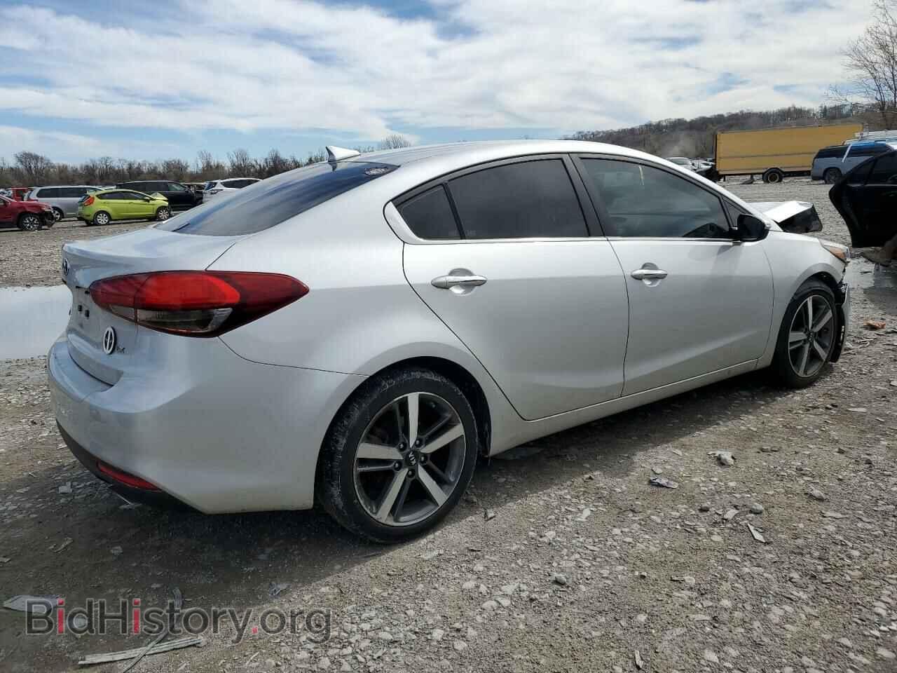 2017 KIA FORTE - VIN: 3KPFL4A82HE090428 - Фото 3