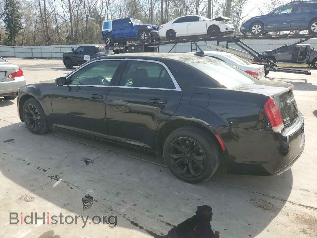 2015 CHRYSLER 300 - VIN: 2C3CCAAG7FH763292 - Фото 2