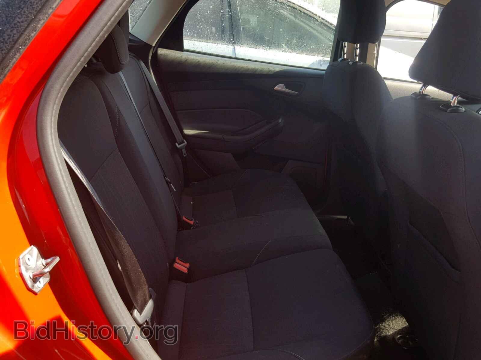 2016 FORD FOCUS SE - VIN: 1FADP3K26GL351992 - Фото 6