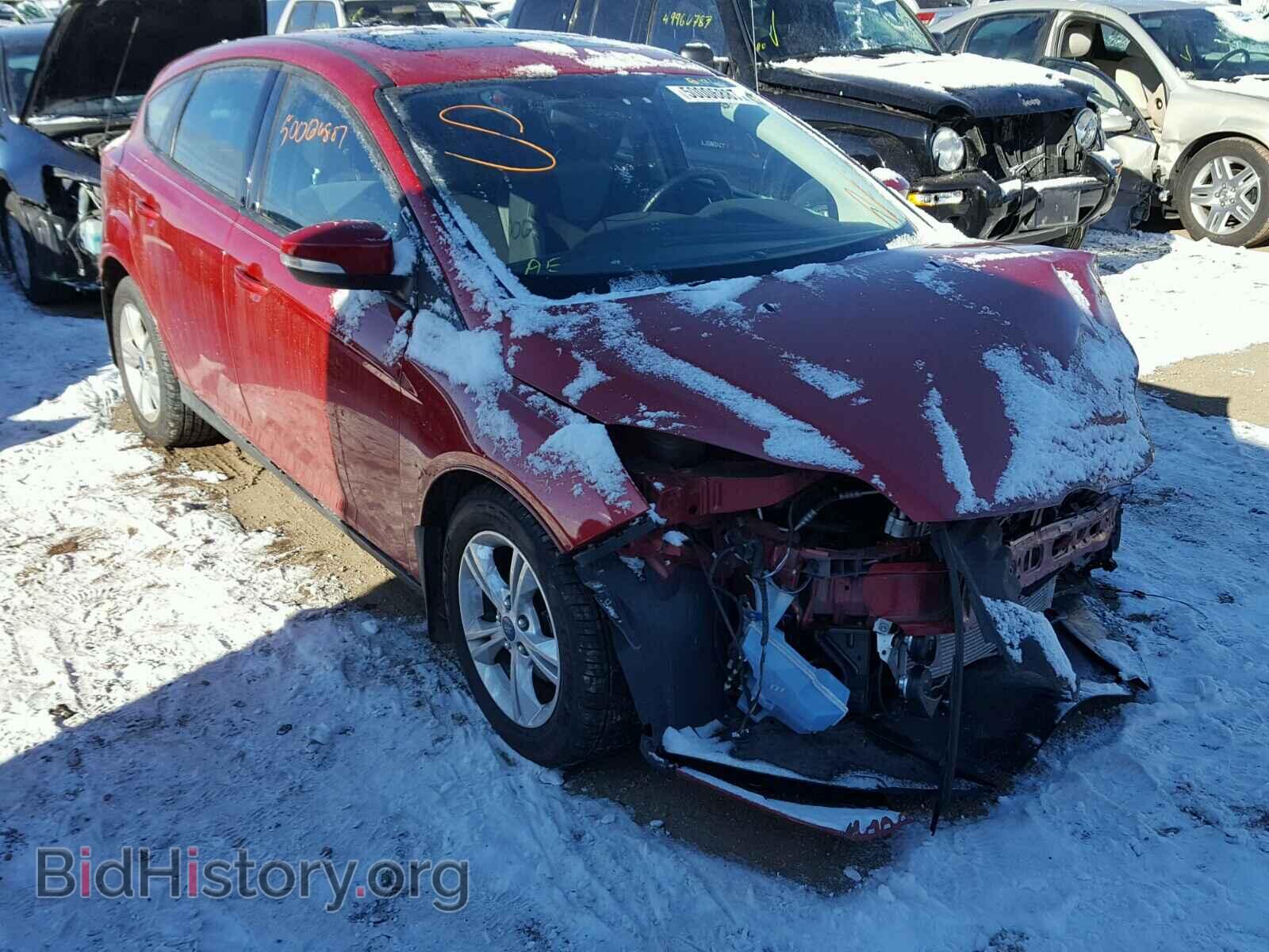 Photo 1FAHP3K28CL225631 - FORD FOCUS 2012