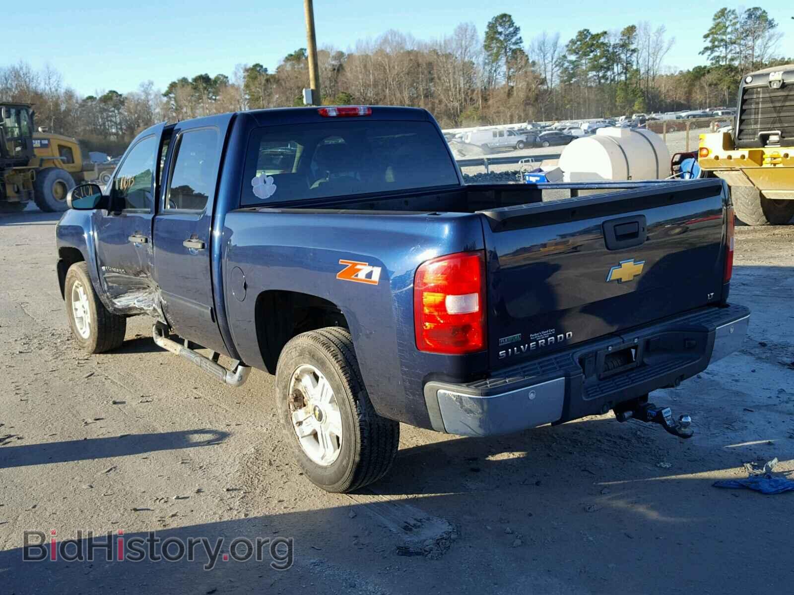 2011 CHEVROLET SILVERADO - VIN: 3GCPCSE05BG213180 - Фото 3