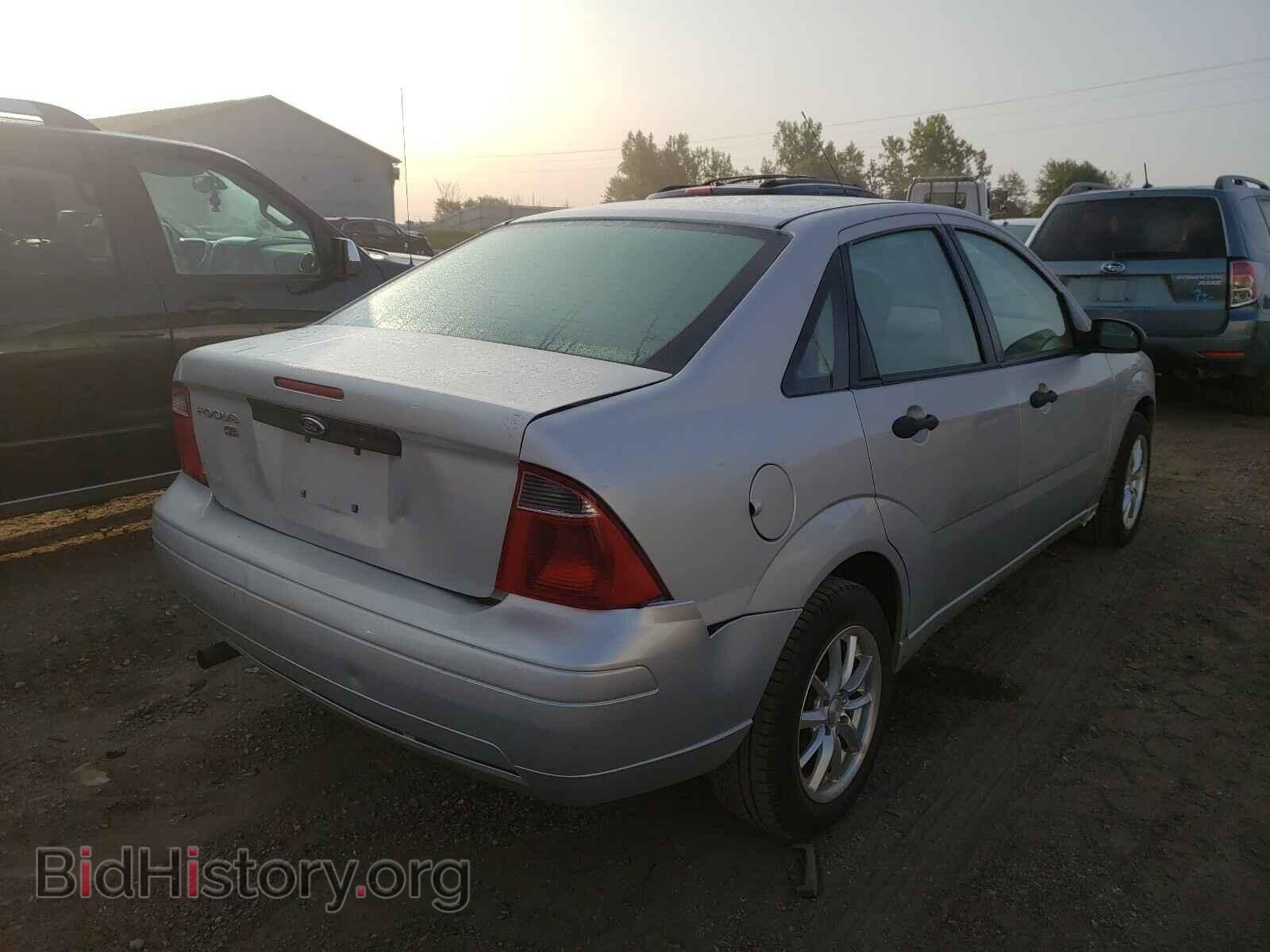 2007 FORD FOCUS - VIN: 1FAFP34N47W156729 - Фото 4
