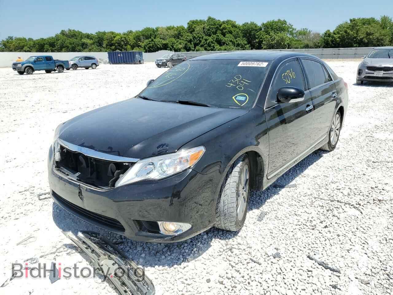 2011 TOYOTA AVALON - VIN: 4T1BK3DB4BU430041 - Фото 2