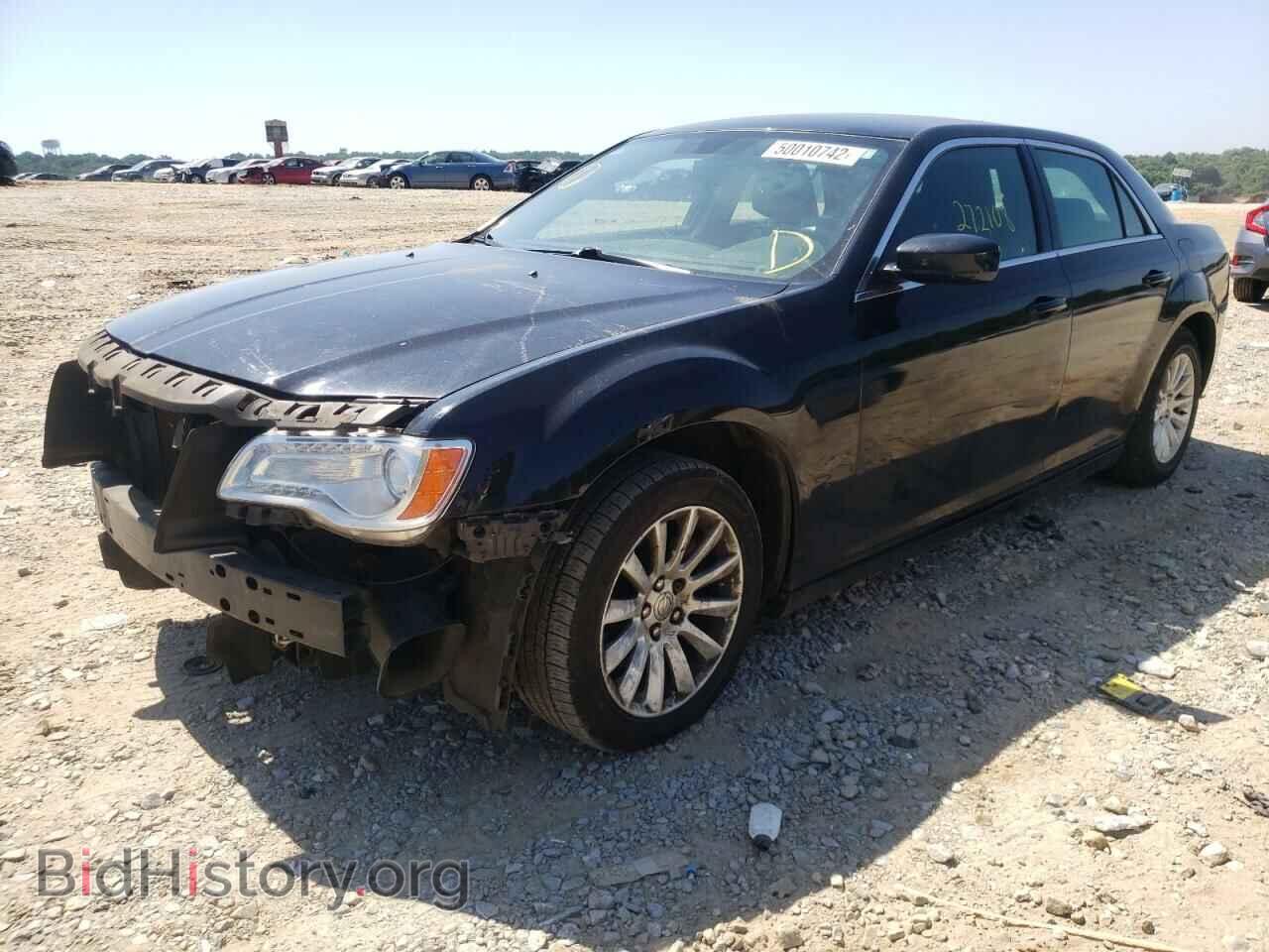 2012 CHRYSLER 300 - VIN: 2C3CCAAG2CH166434 - Photo 2