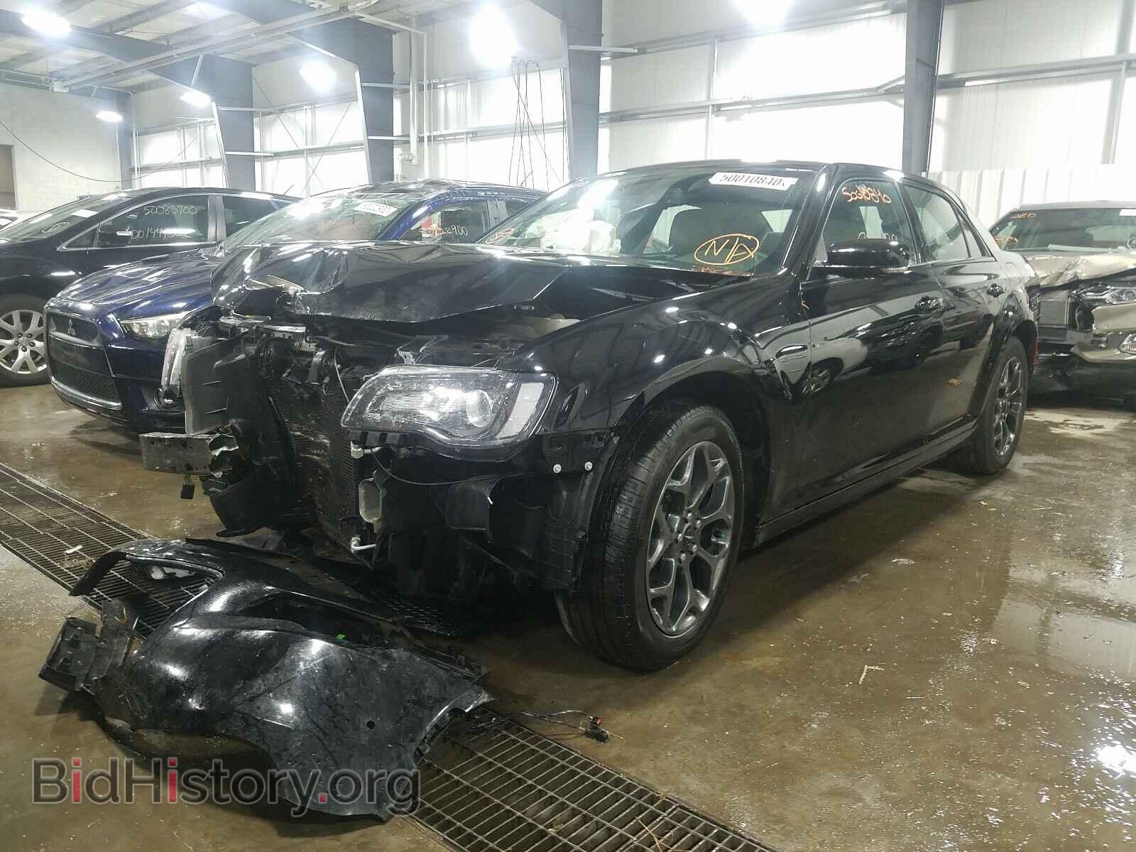 2018 CHRYSLER 300 - VIN: 2C3CCAGG5JH292310 - Фото 2