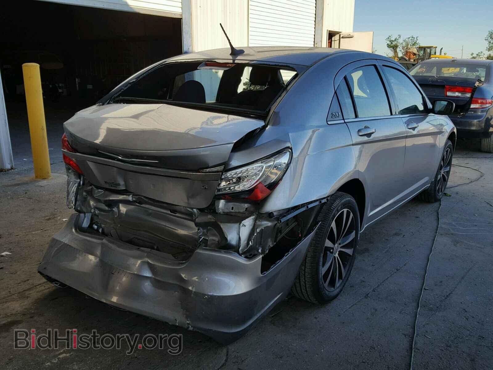 2013 CHRYSLER 200 - VIN: 1C3CCBBB4DN549826 - Photo 4