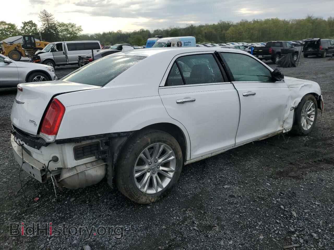 2017 CHRYSLER 300 - VIN: 2C3CCAEG7HH552073 - Фото 3