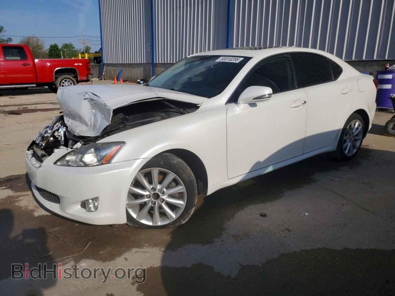 Фотография JTHCF5C20A5042175 - LEXUS IS 2010
