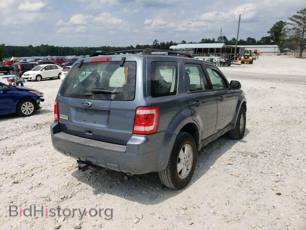 2011 FORD ESCAPE - VIN: 1FMCU0C78BKB04250 - Фото 4