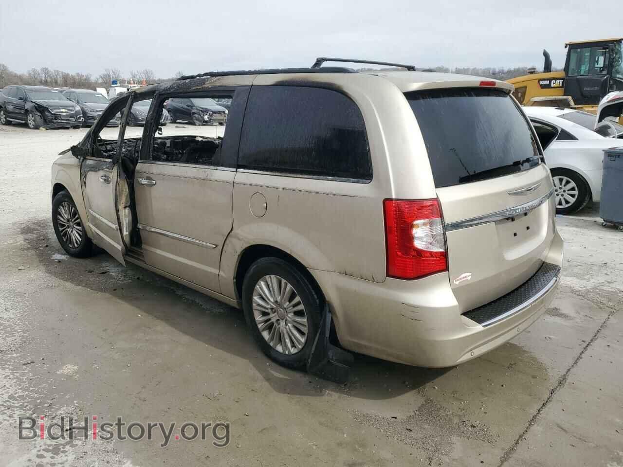 2013 CHRYSLER MINIVAN - VIN: 2C4RC1CG2DR647055 - Photo 2
