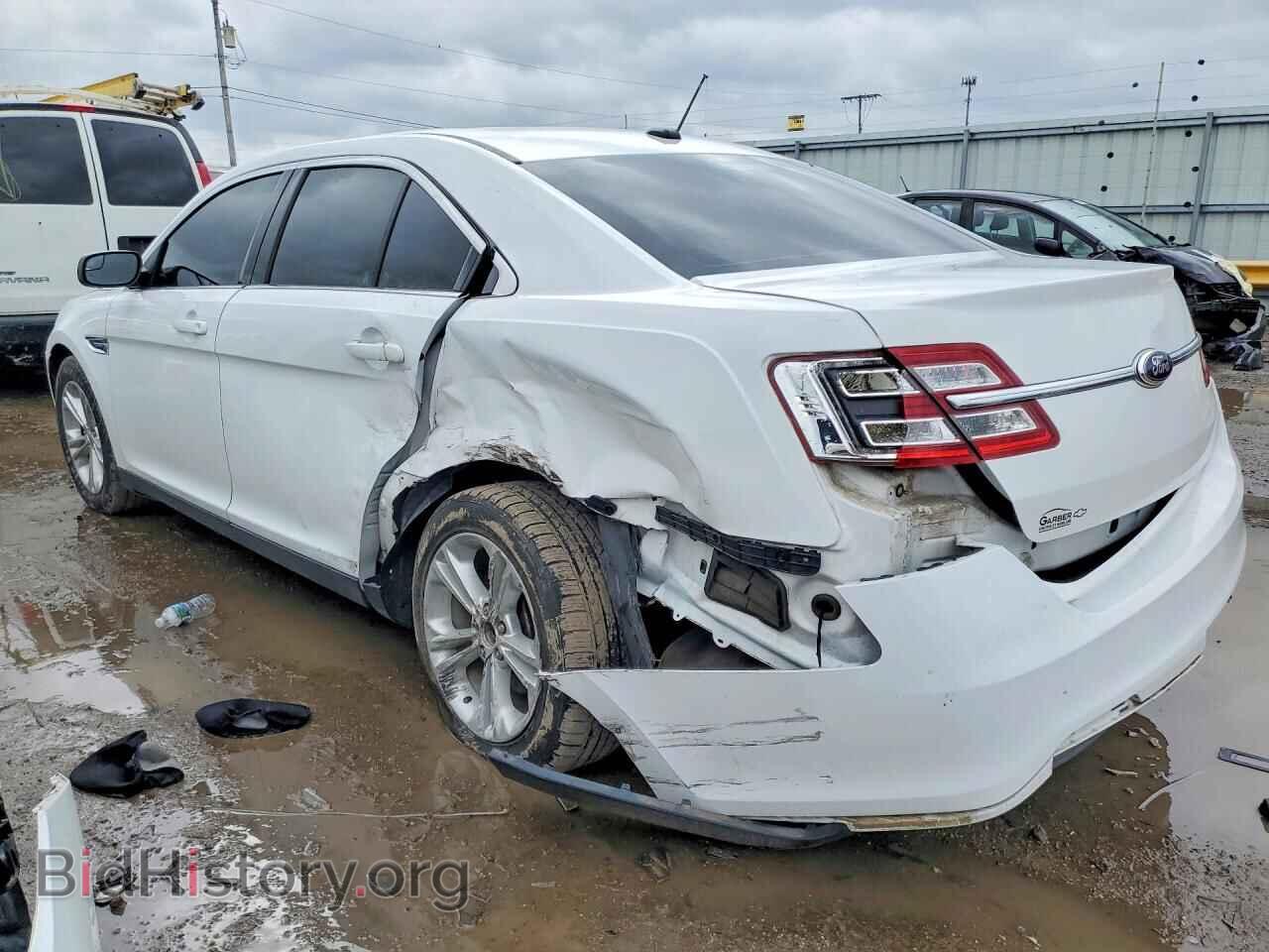 2013 FORD TAURUS - VIN: 1FAHP2E88DG187712 - Фото 2