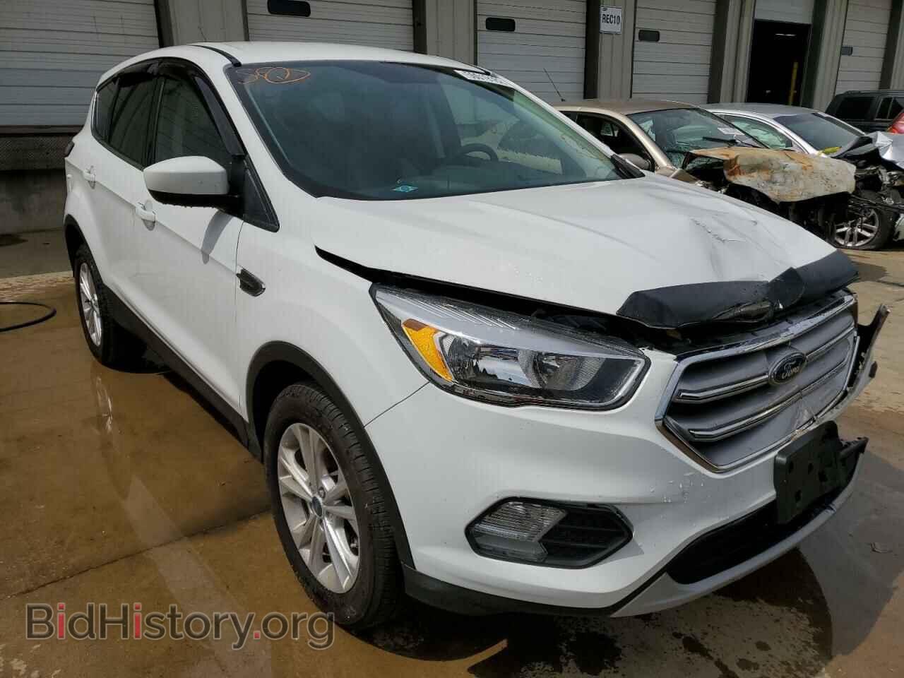 Photo 1FMCU0GD2HUF00090 - FORD ESCAPE 2017