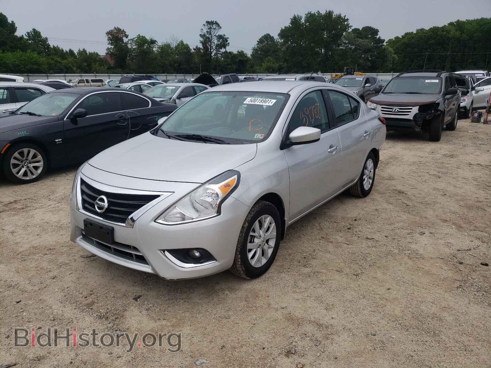 2019 NISSAN VERSA - VIN: 3N1CN7AP3KL875519 - Фото 2