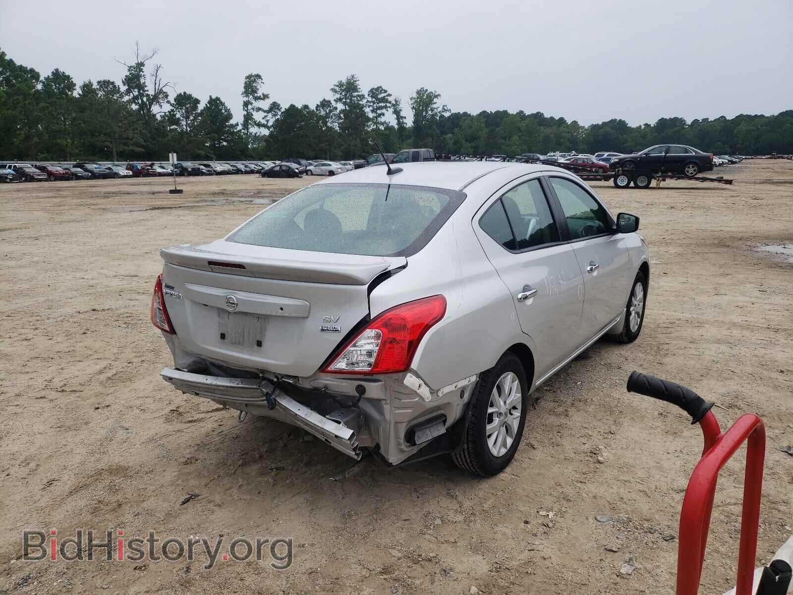 2019 NISSAN VERSA - VIN: 3N1CN7AP3KL875519 - Фото 4