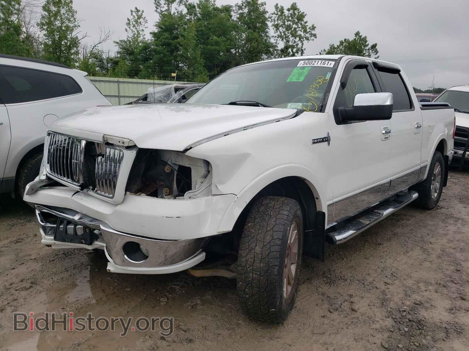 2006 LINCOLN MARK LT - VIN: 5LTPW18536FJ14774 - Фото 2