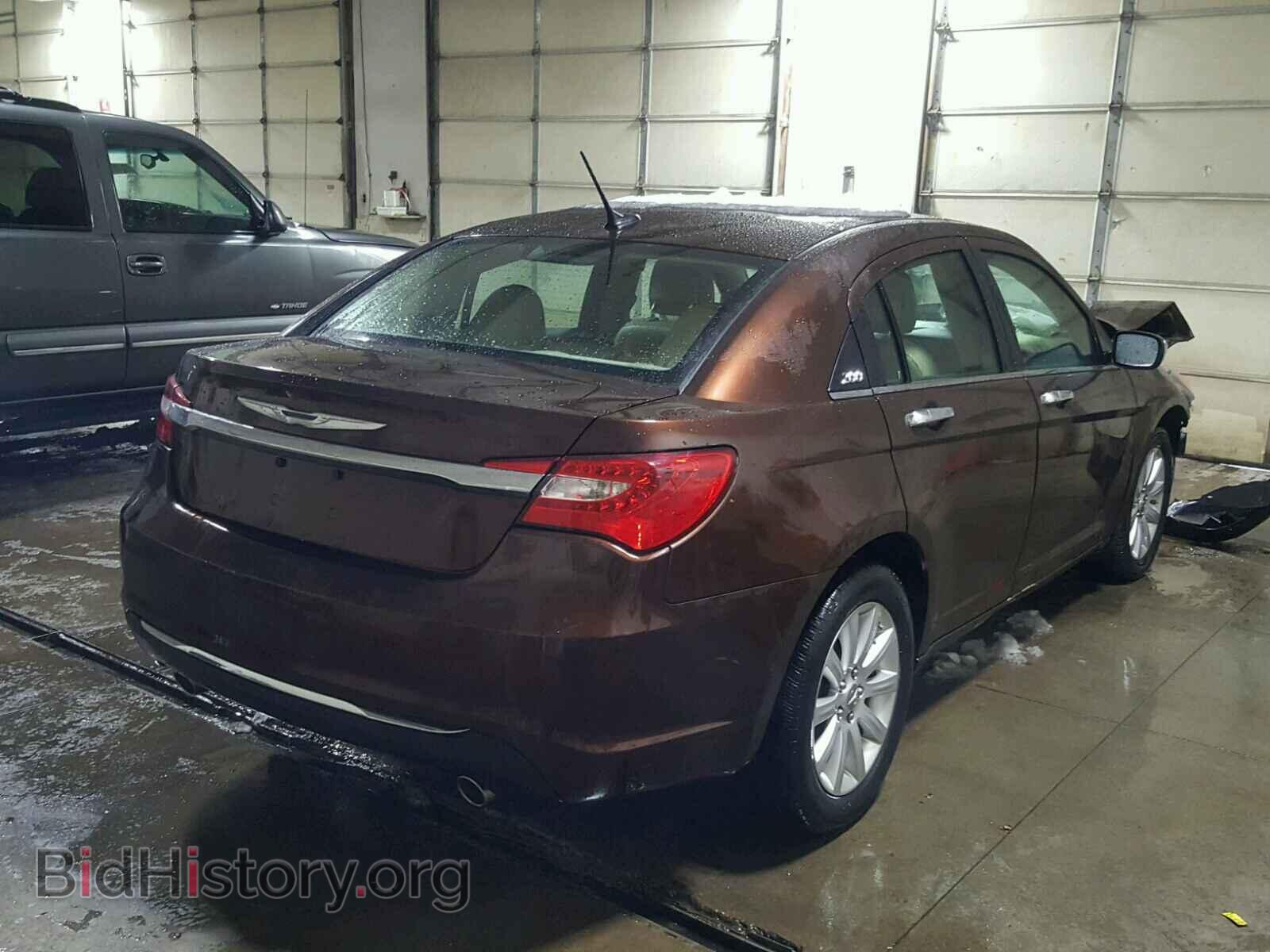 2013 CHRYSLER 200 - VIN: 1C3CCBCG7DN618132 - Фото 4