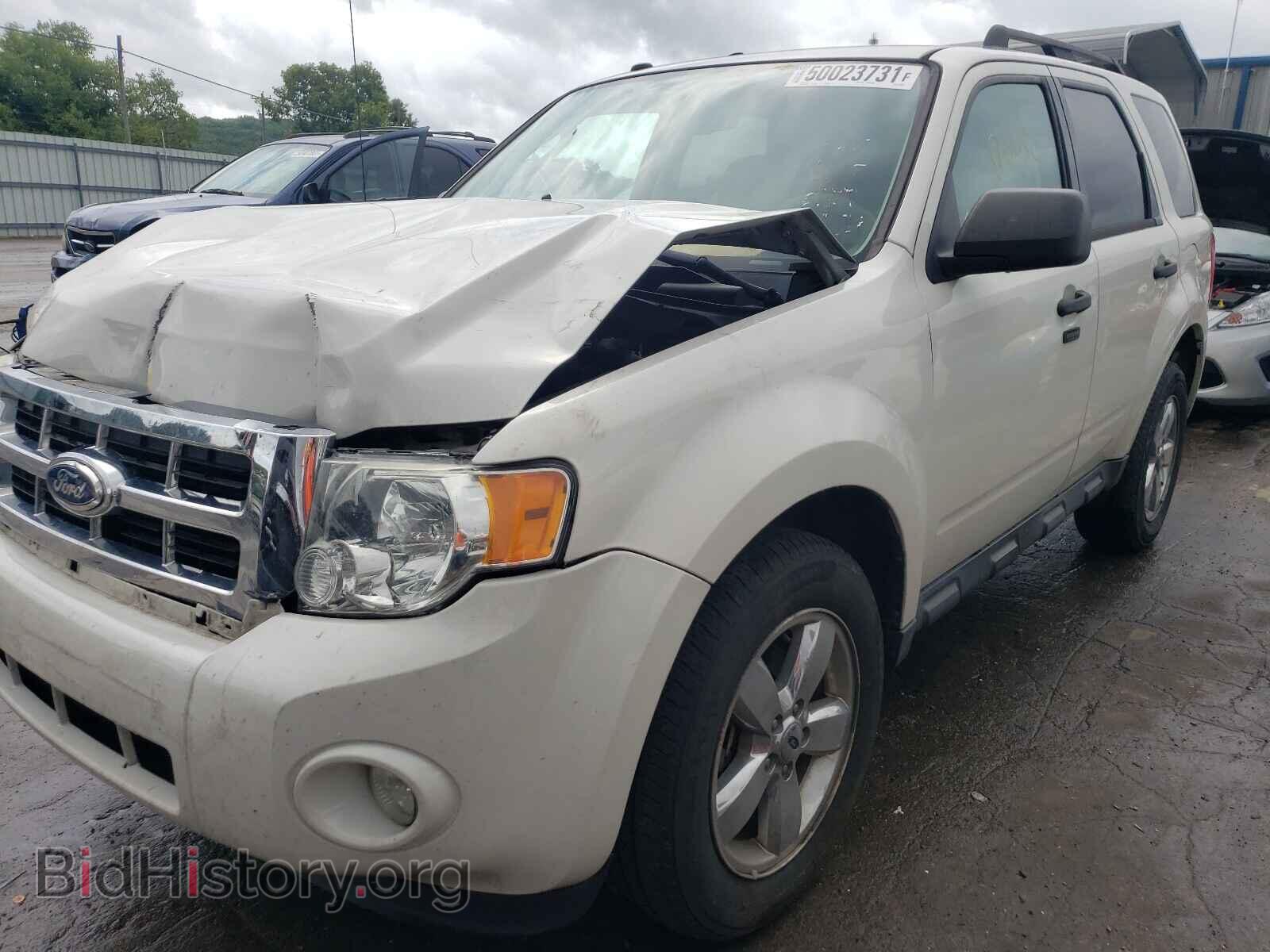 2011 FORD ESCAPE - VIN: 1FMCU9DG3BKB19385 - Фото 2