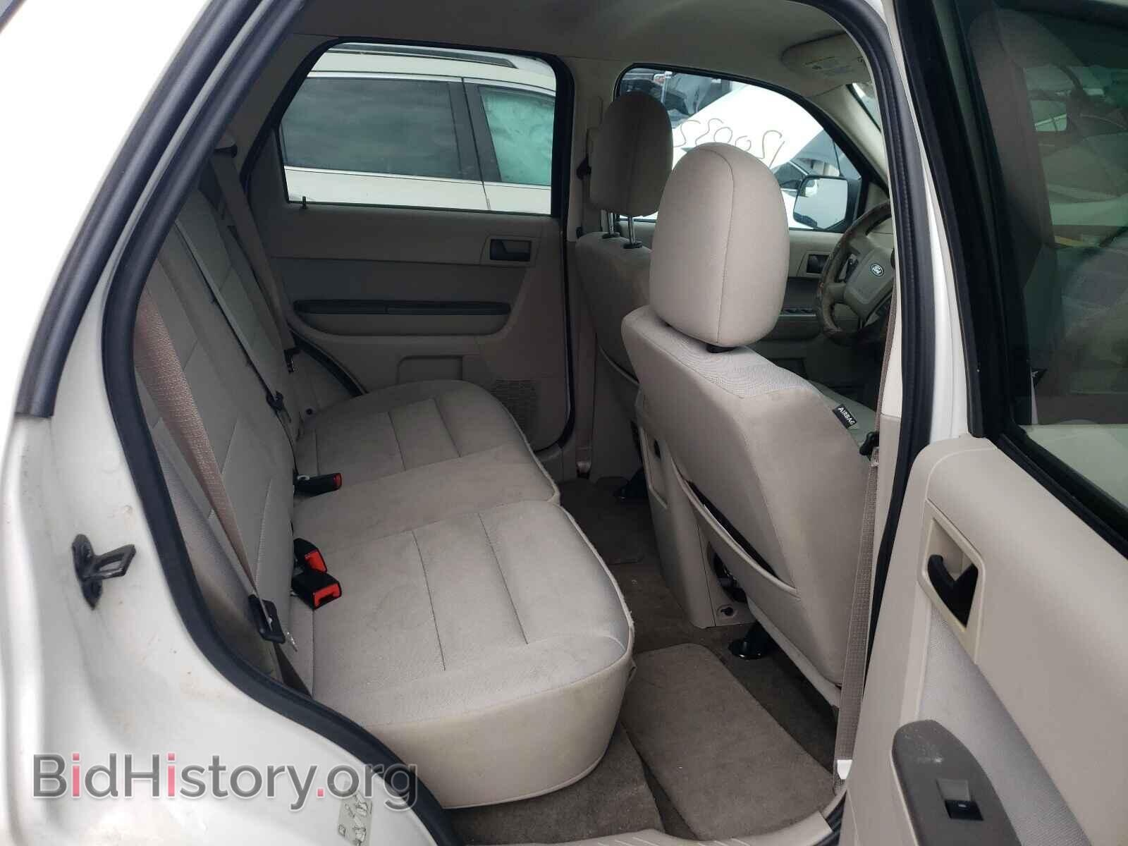 2011 FORD ESCAPE - VIN: 1FMCU9DG3BKB19385 - Фото 6