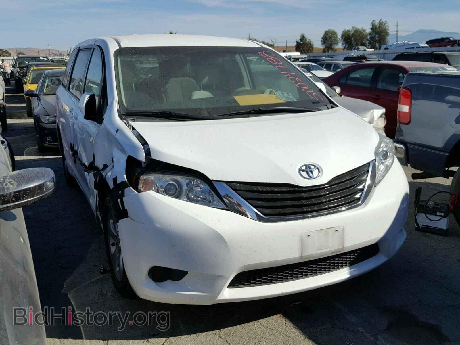 Photo 5TDKA3DC6CS015034 - TOYOTA SIENNA BAS 2012