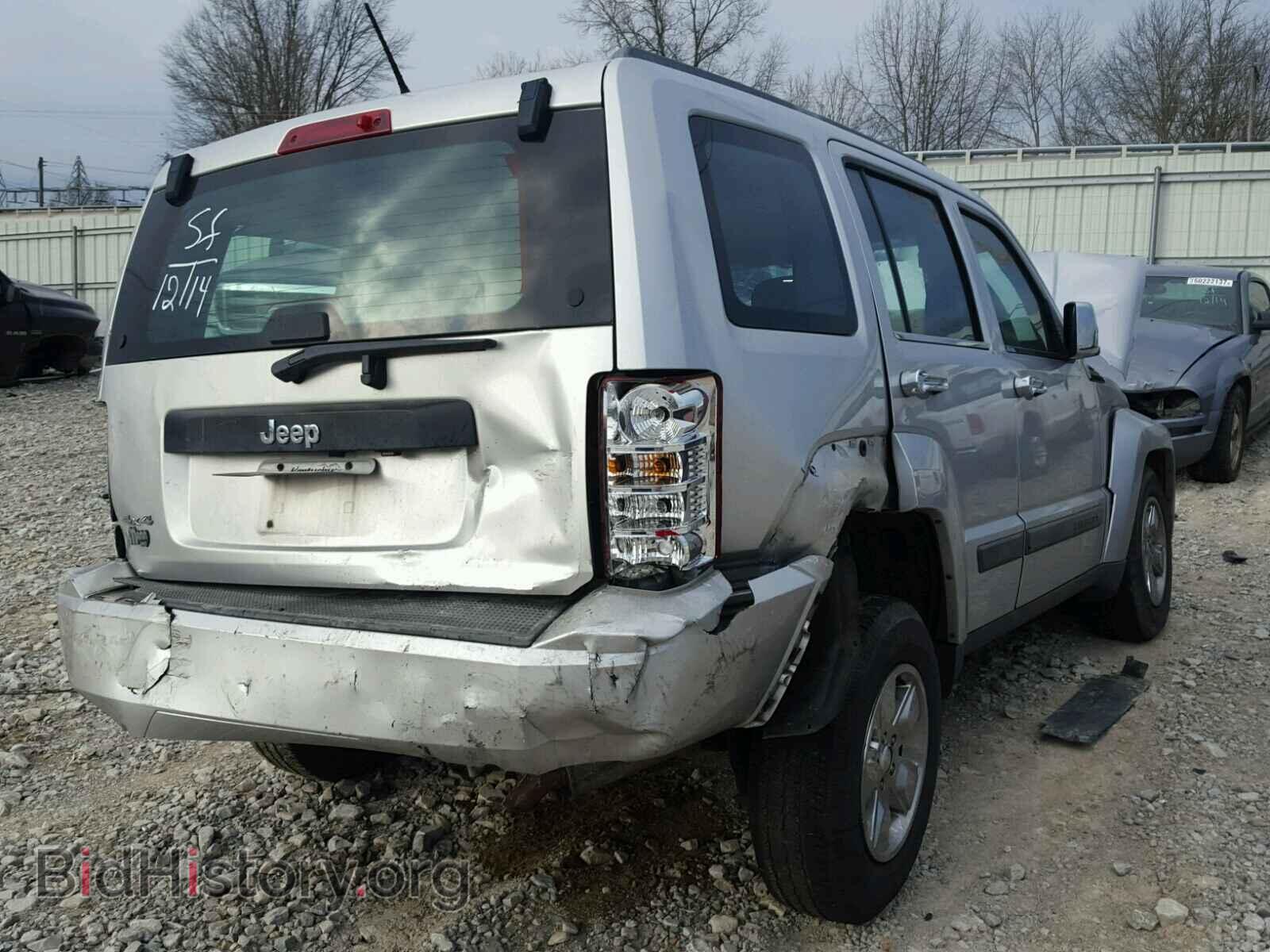 2012 JEEP LIBERTY - VIN: 1C4PJMAK7CW103209 - Фото 4