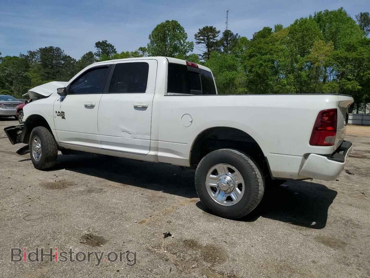 2016 RAM All Models - VIN: 3C6UR5DL5GG134251 - Photo 2