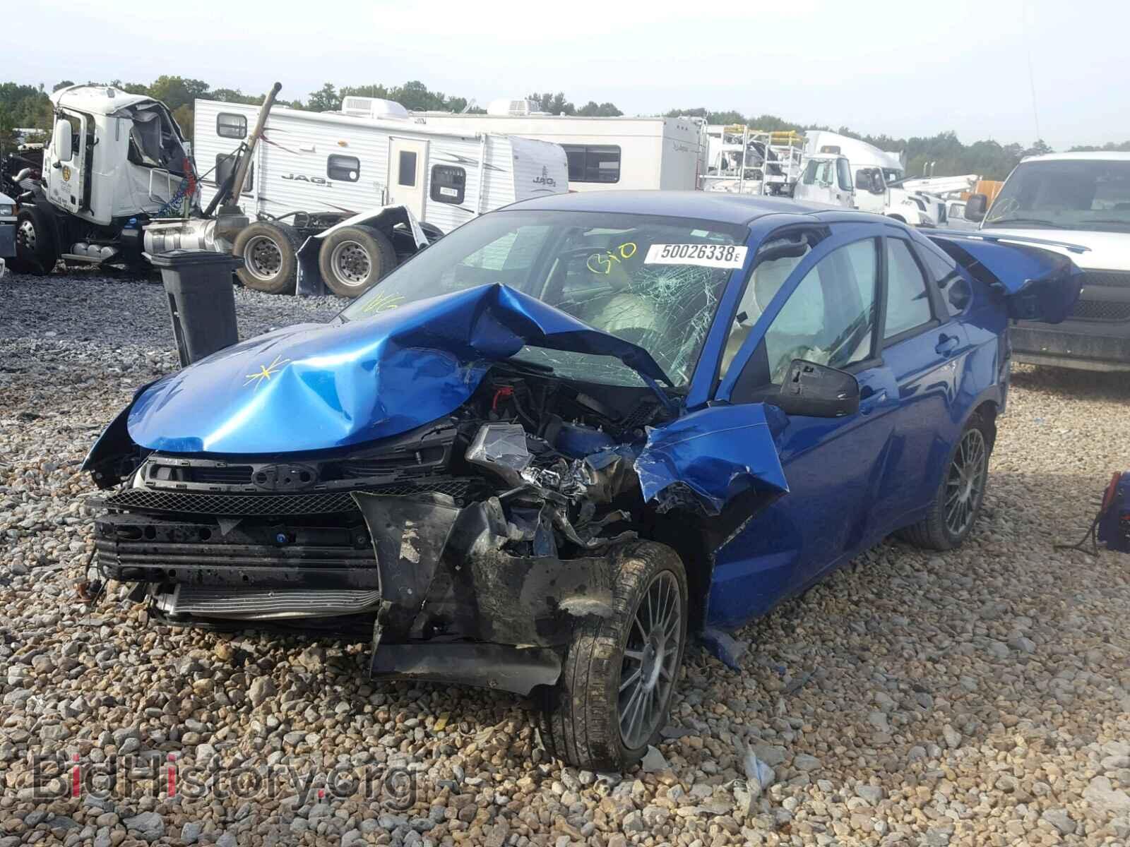 2010 FORD FOCUS - VIN: 1FAHP3GN7AW204672 - Фото 2