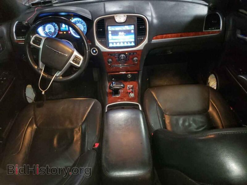 2014 Chrysler 300 (VIN 2C3CCAAG3EH156871) — фото 8 из 13