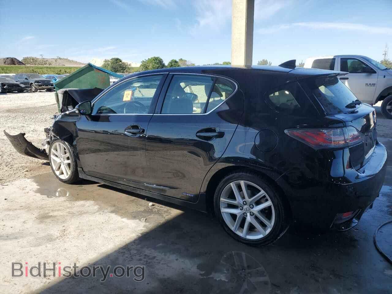 2016 LEXUS CT 200 - VIN: JTHKD5BH1G2265052 - Photo 2