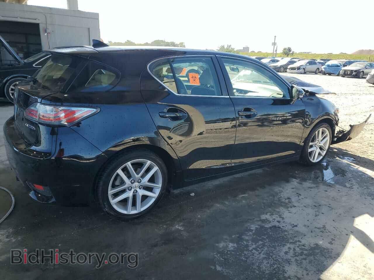 2016 LEXUS CT 200 - VIN: JTHKD5BH1G2265052 - Photo 3
