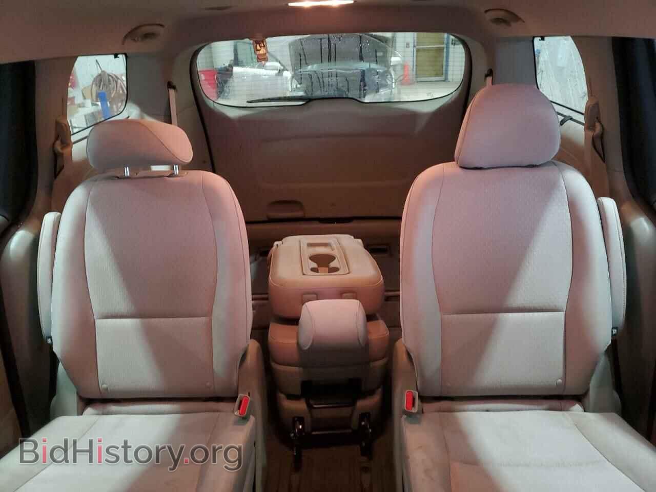 2016 KIA All Models - VIN: KNDMB5C13G6118919 - Фото 10
