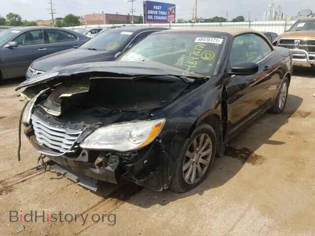 2011 CHRYSLER 200 - VIN: 1C3BC2EB2BN565592 - Фото 2