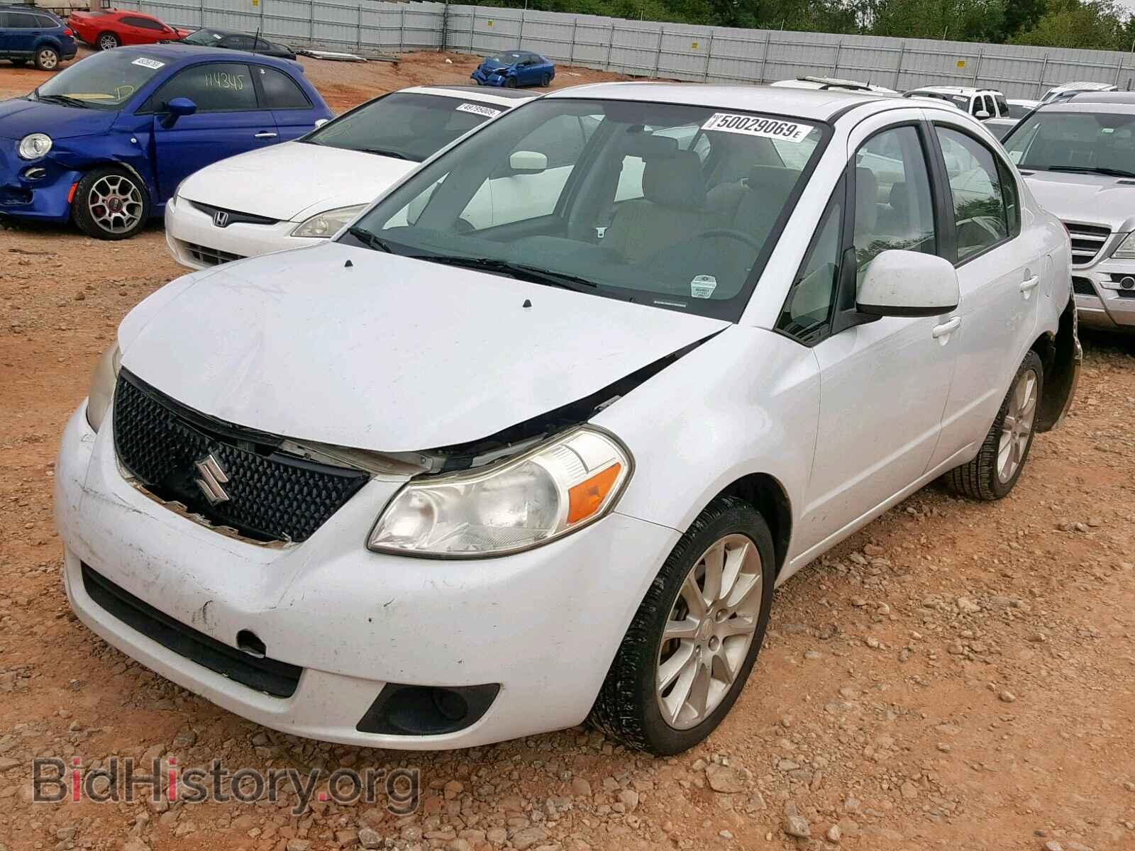 2011 SUZUKI SX4 - VIN: JS2YC5A24B6304462 - Фото 2