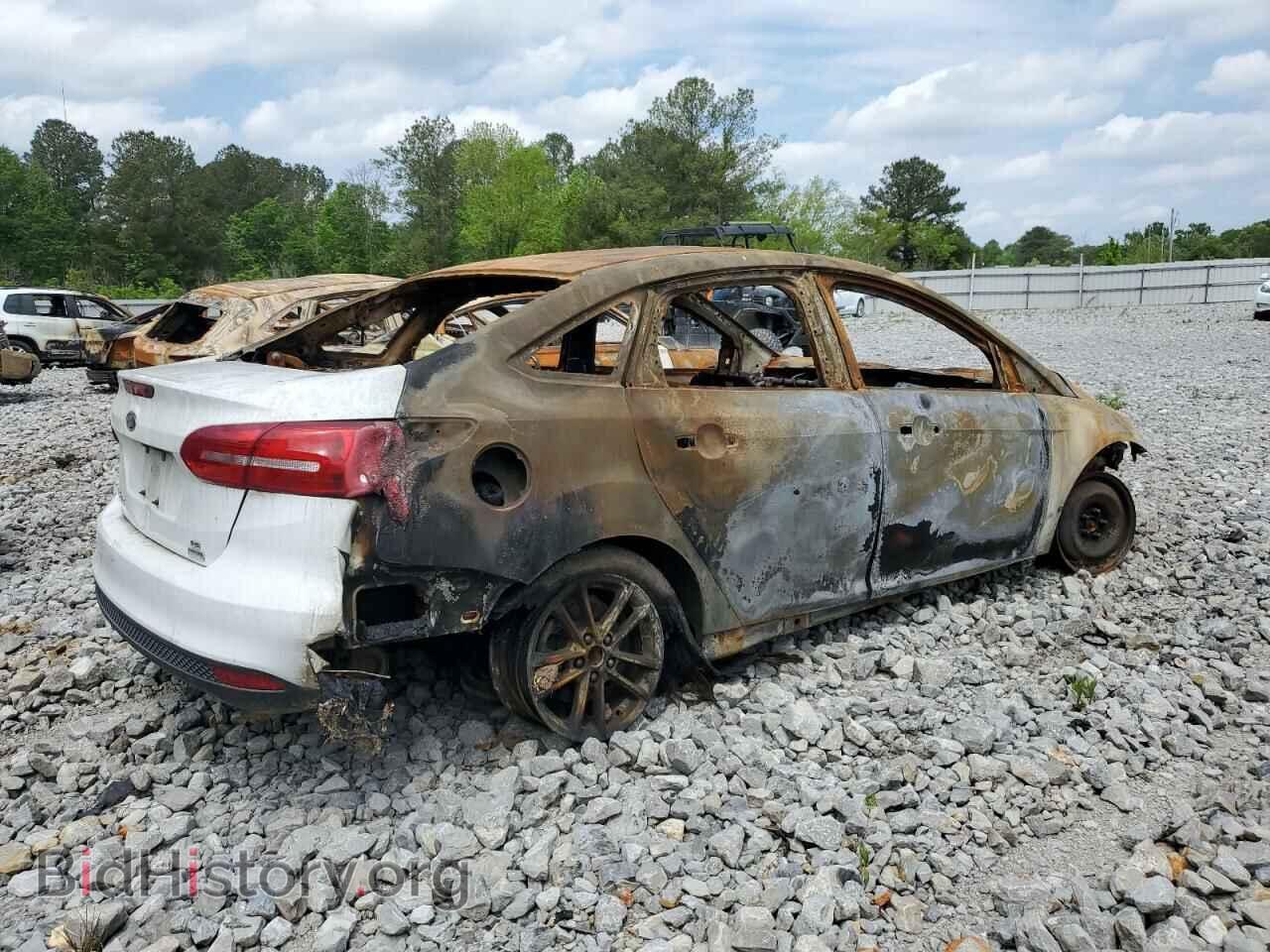 2018 FORD FOCUS - VIN: 1FADP3FE4JL265608 - Фото 3