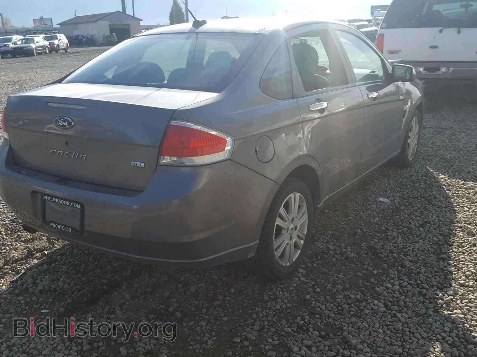 2009 FORD FOCUS - VIN: 1FAHP37NX9W196661 - Фото 4
