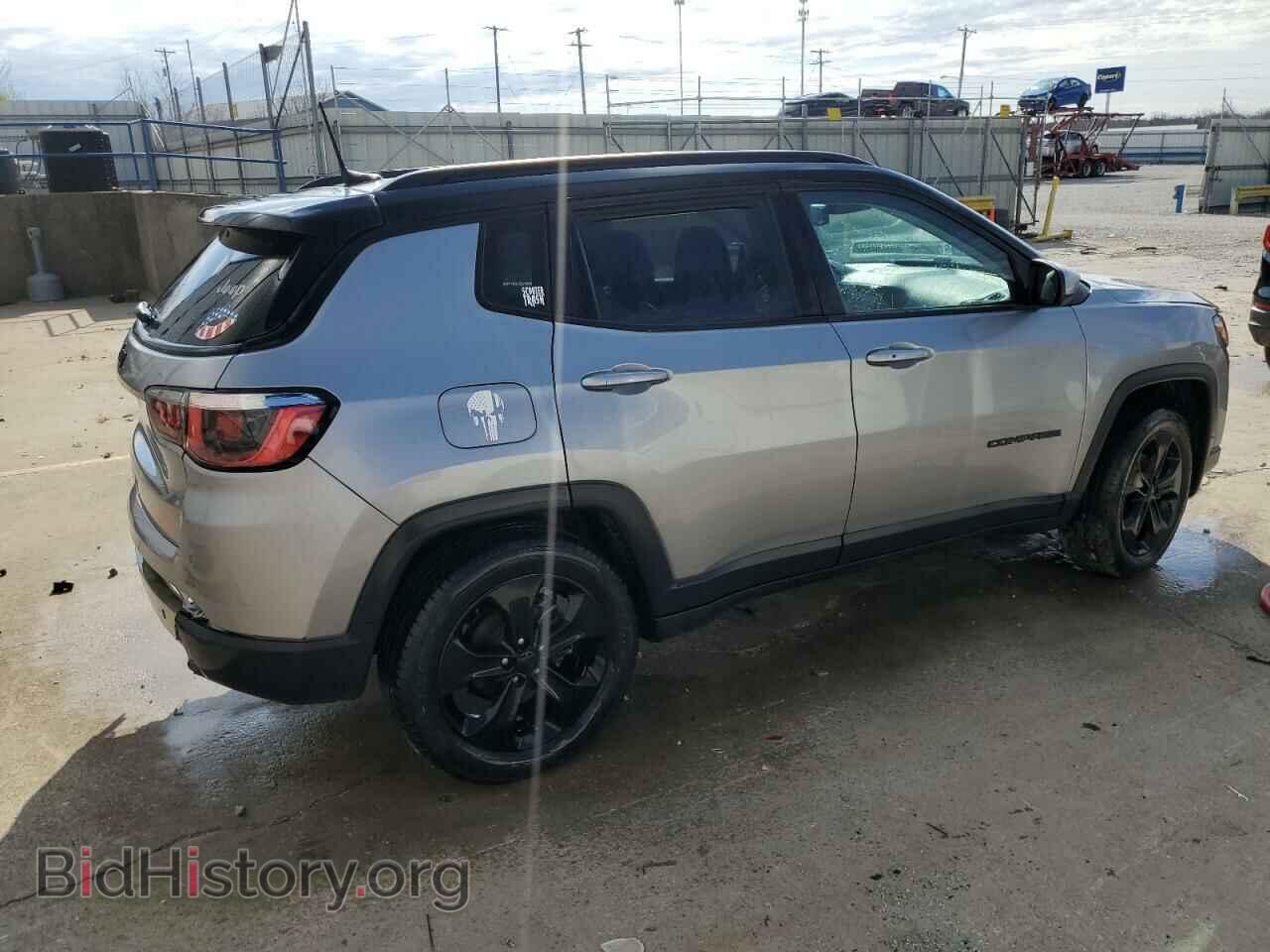 2019 JEEP COMPASS - VIN: 3C4NJDBB2KT621111 - Фото 3