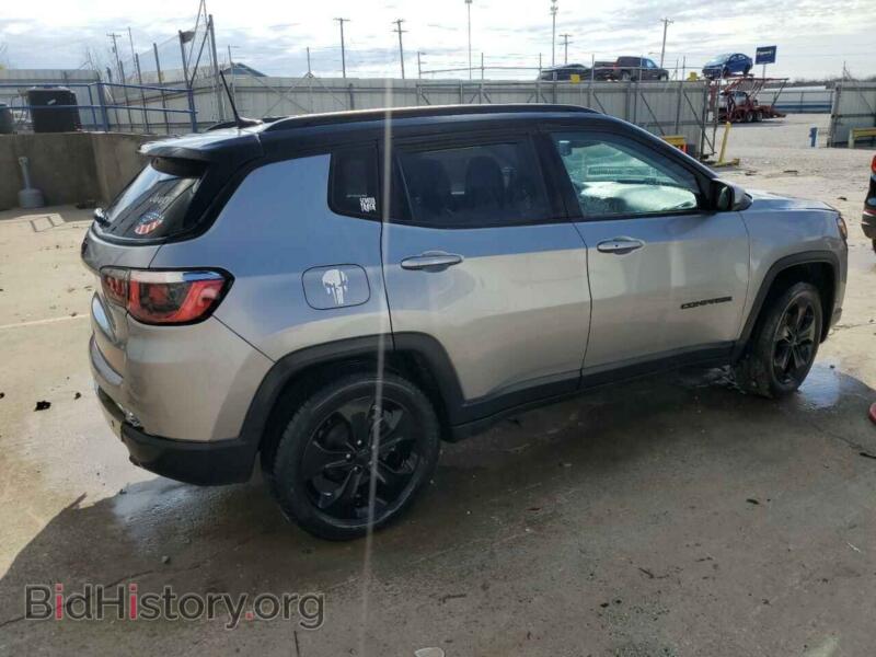 2019 Jeep COMPASS (VIN 3C4NJDBB2KT621111) — фото 3 из 17