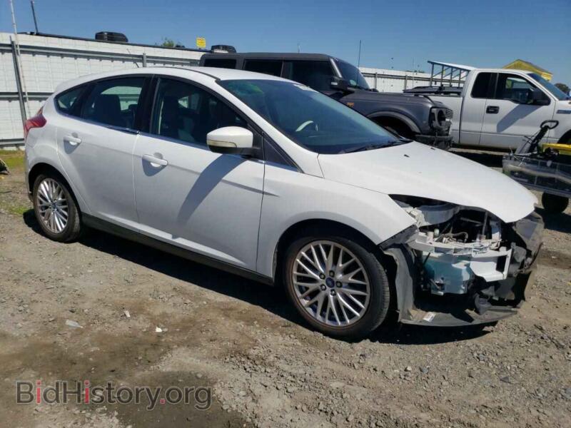 2012 Ford FOCUS (VIN 1FAHP3M20CL258152) — photo 4 of 12