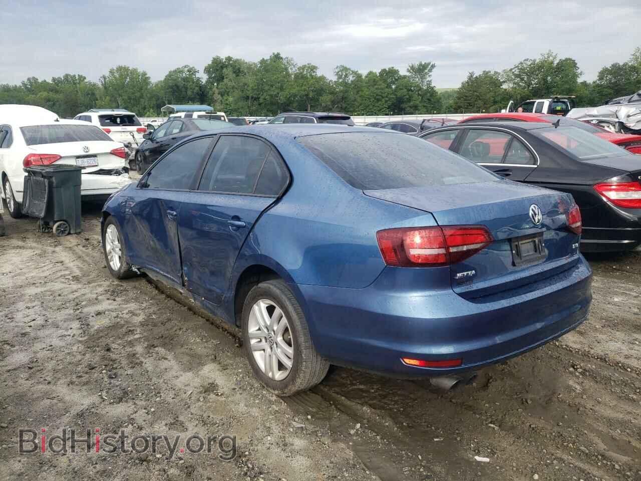 2018 VOLKSWAGEN JETTA - VIN: 3VW2B7AJ3JM225513 - Фото 3