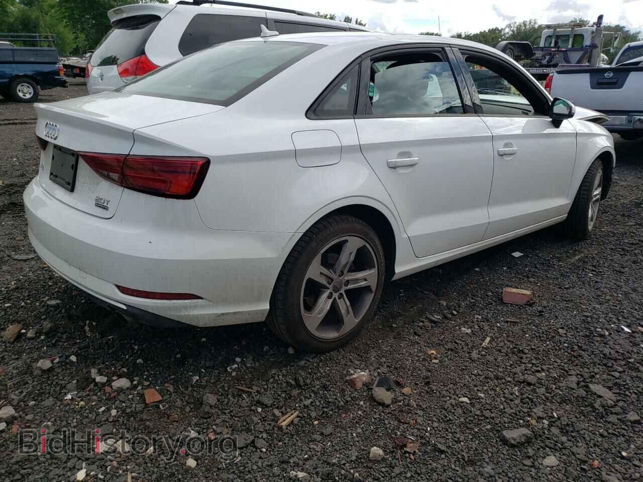 2018 AUDI A3 - VIN: WAUB8GFF6J1029436 - Фото 4