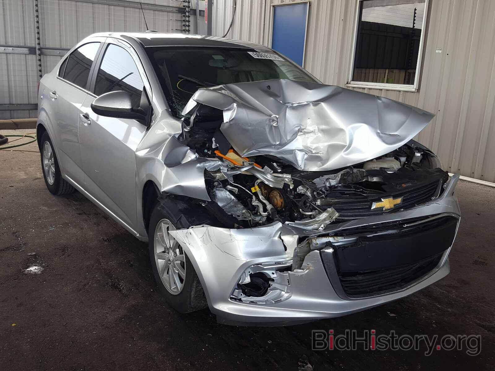 Photo 1G1JD5SH4J4123070 - CHEVROLET SONIC 2018