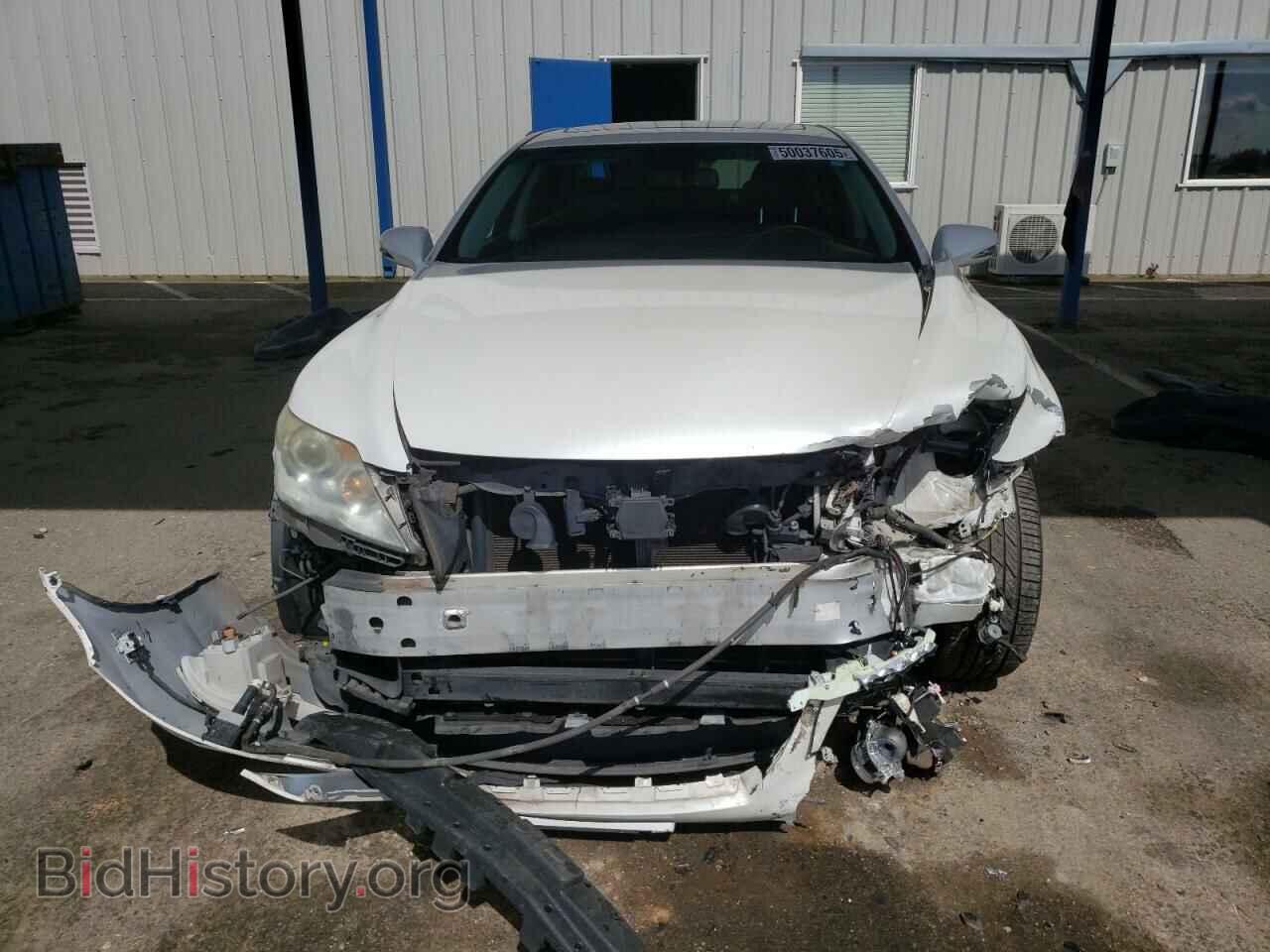 2011 LEXUS LS460 - VIN: JTHGL5EF5B5043589 - Photo 5