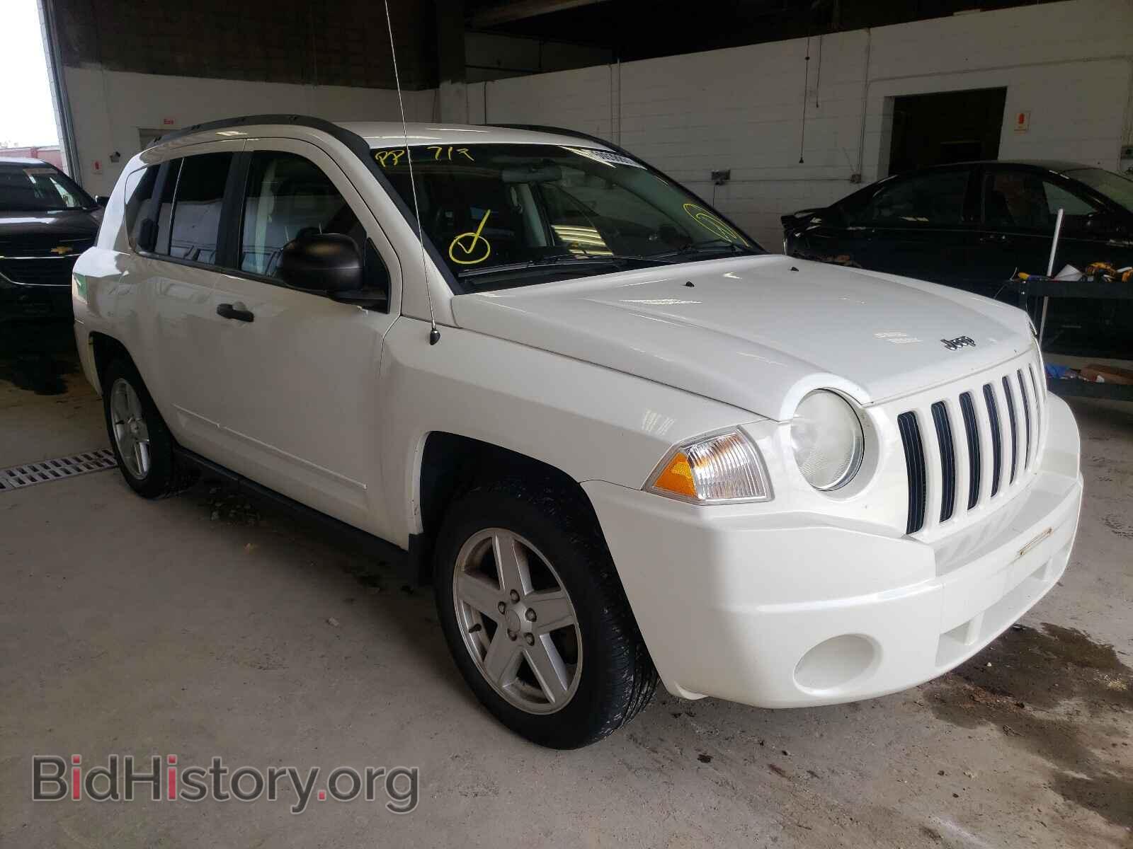 Фотография 1J4FF47B09D205907 - JEEP COMPASS 2009