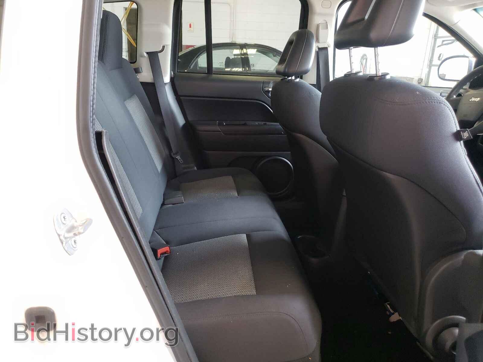 2009 JEEP COMPASS - VIN: 1J4FF47B09D205907 - Фото 6