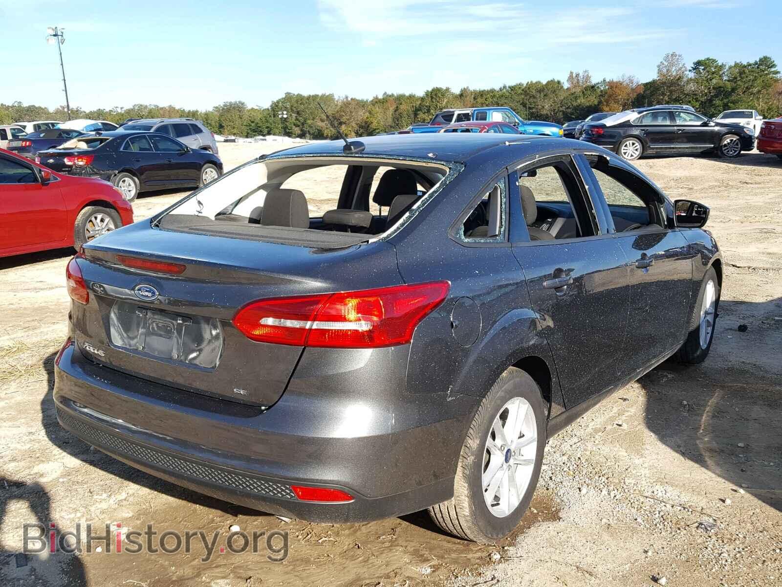 2017 FORD FOCUS - VIN: 1FADP3F28HL331478 - Photo 4