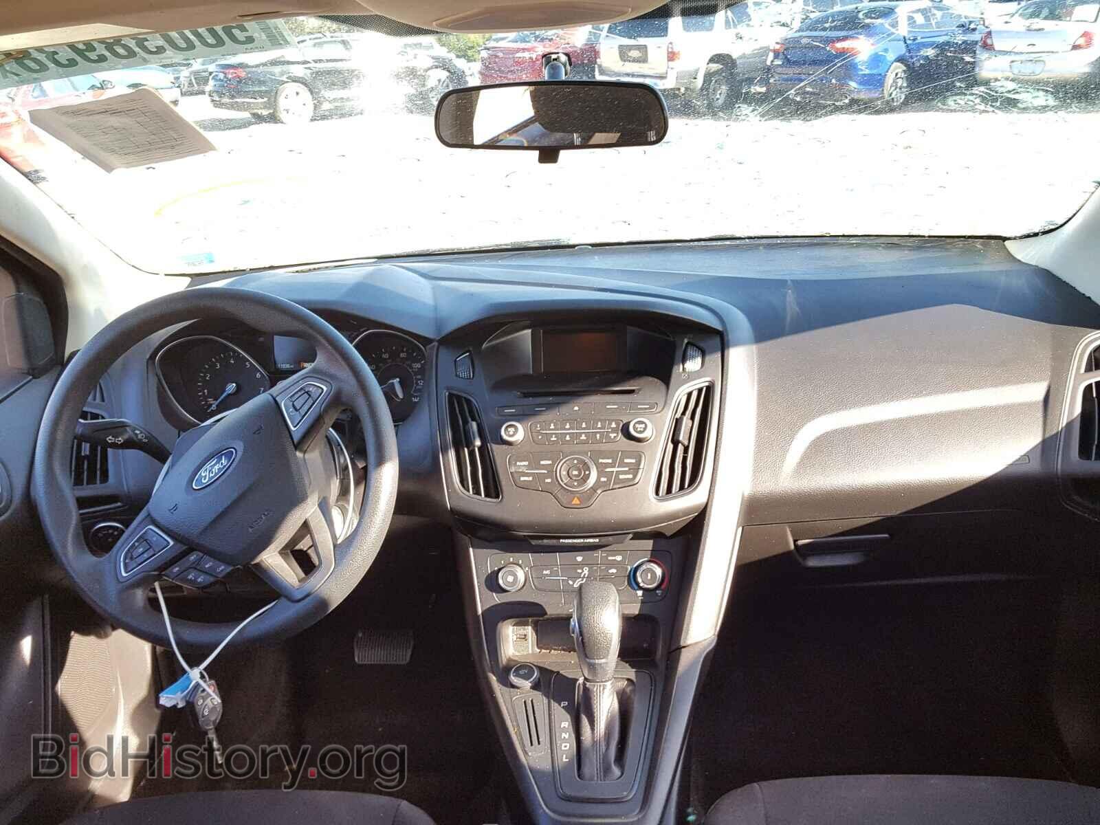 2017 FORD FOCUS - VIN: 1FADP3F28HL331478 - Photo 9
