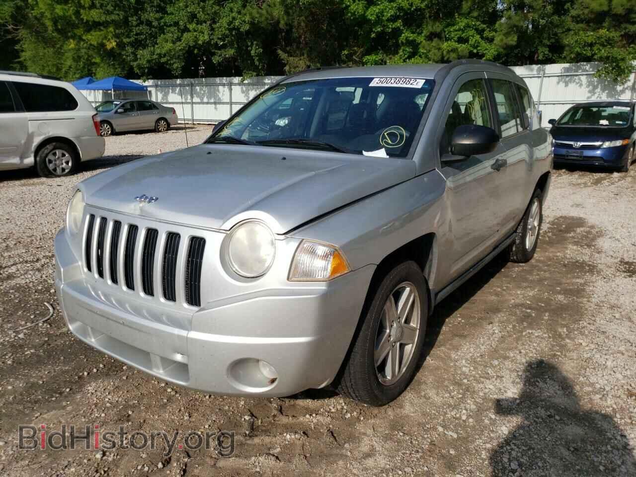 2009 JEEP COMPASS - VIN: 1J4FT47A39D228680 - Photo 2