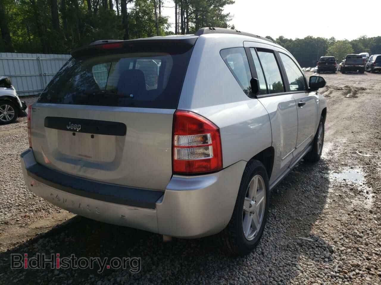 2009 JEEP COMPASS - VIN: 1J4FT47A39D228680 - Photo 4