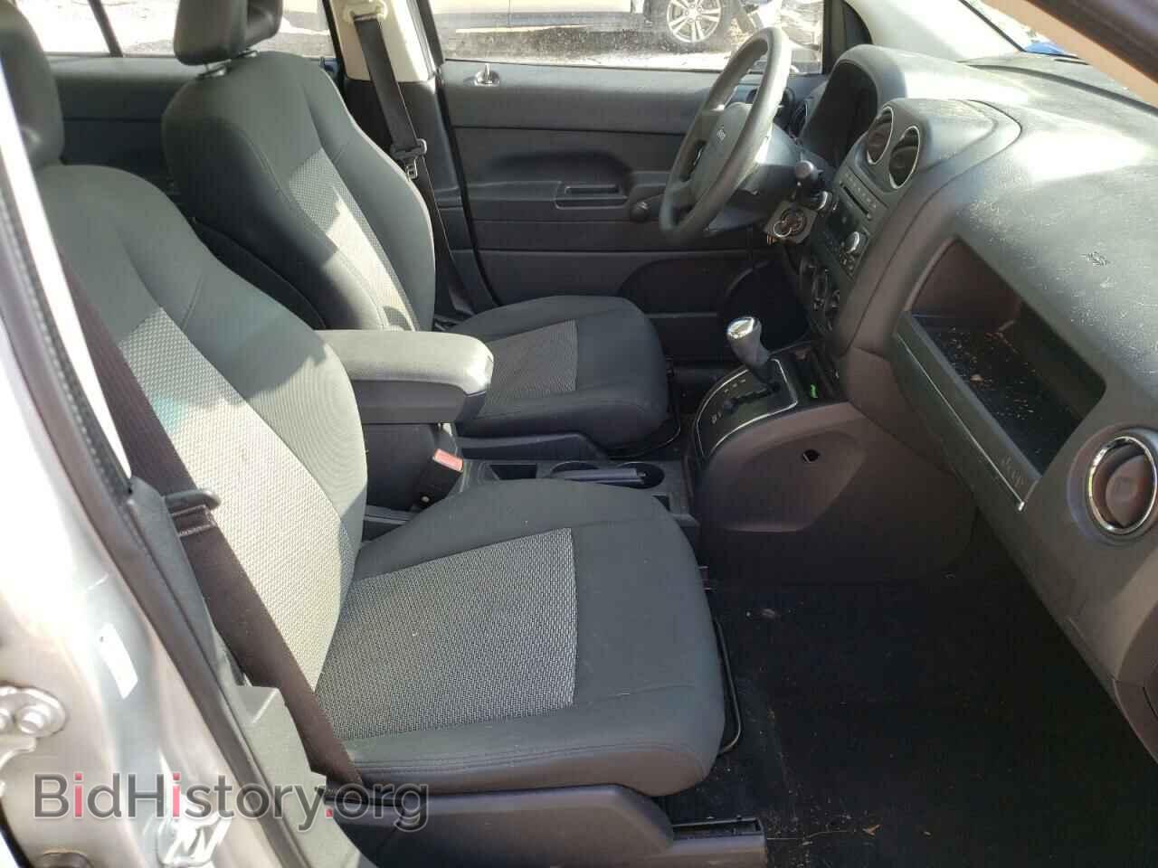 2009 JEEP COMPASS - VIN: 1J4FT47A39D228680 - Photo 5