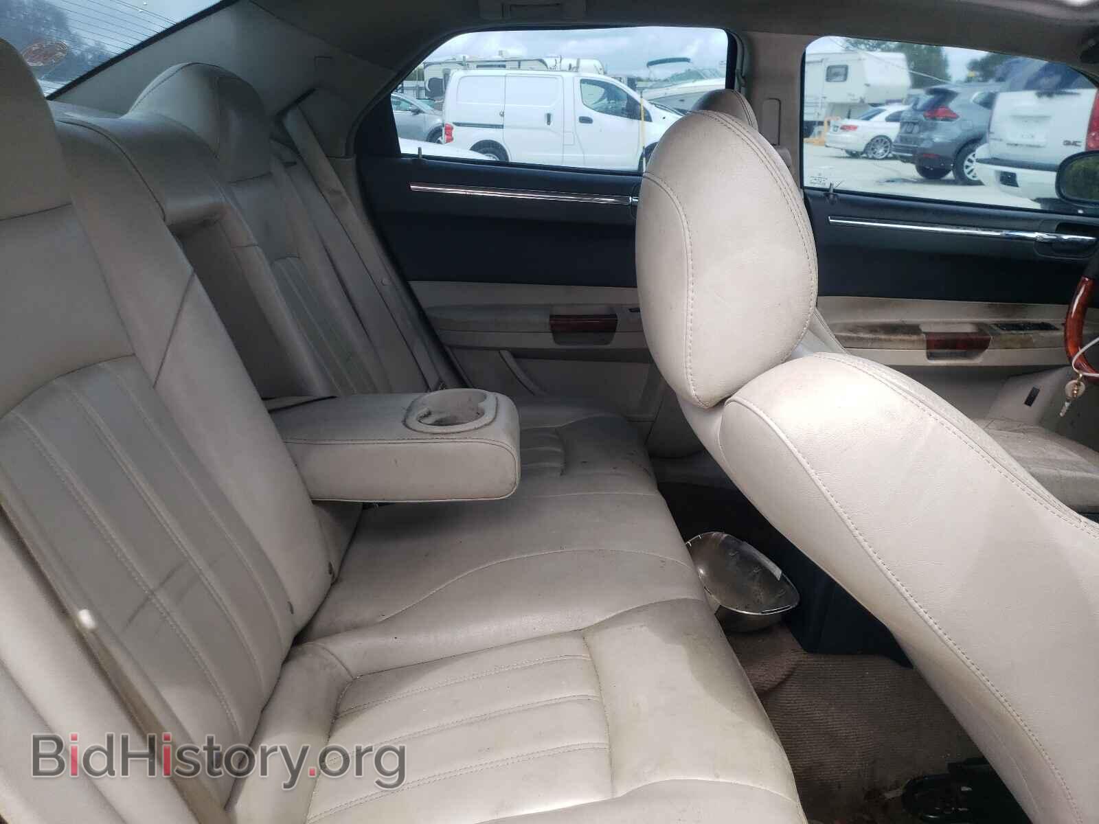 2006 CHRYSLER 300 - VIN: 2C3LA63H36H267866 - Фото 6